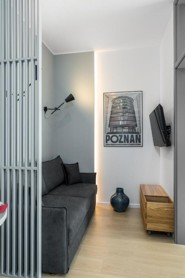 Central Apartments Garbary By Noclegi Renters Познан Екстериор снимка