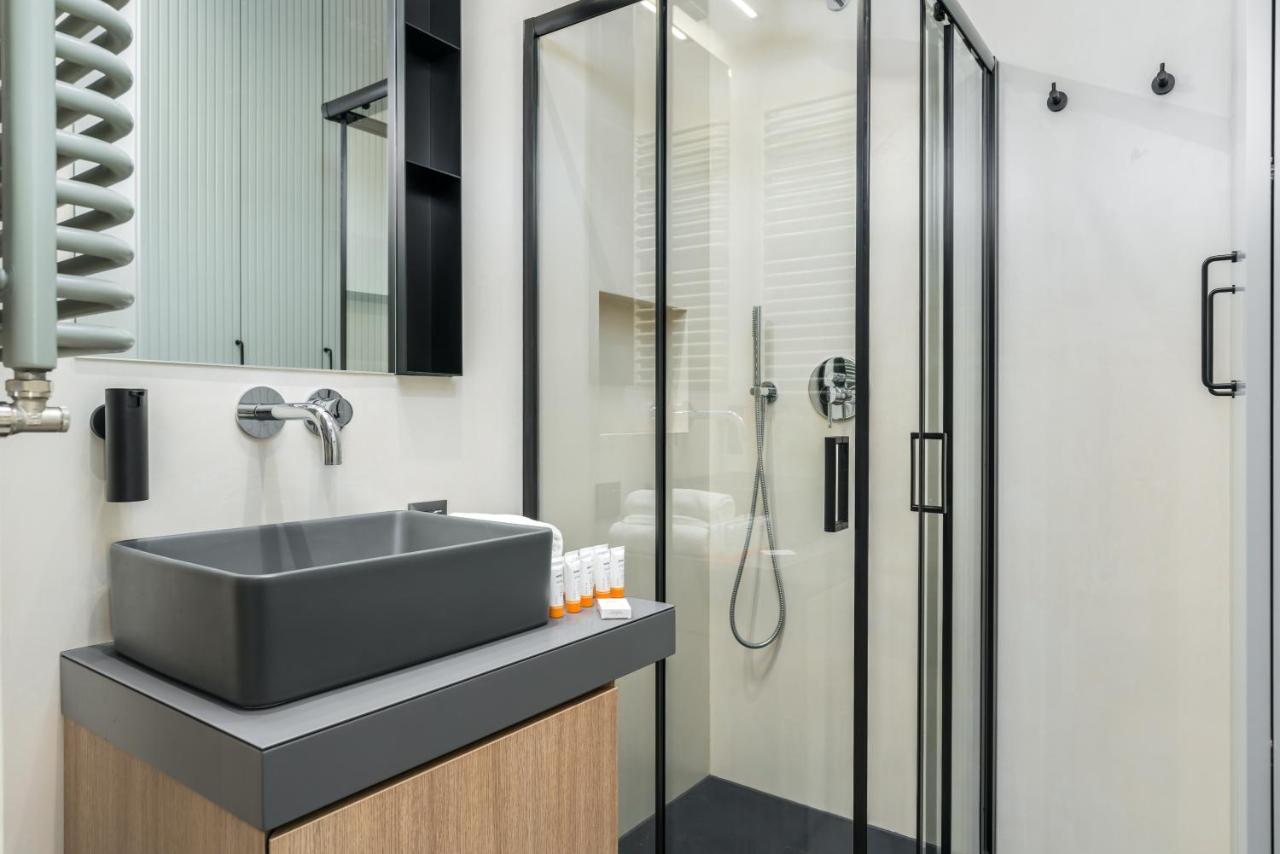 Central Apartments Garbary By Noclegi Renters Познан Екстериор снимка